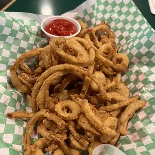 Half order of onion rings