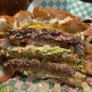 JR Mac burger