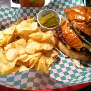 JR Mac Burger!