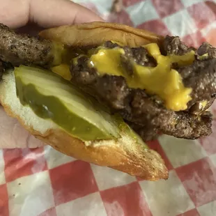 Double Cheeseburger