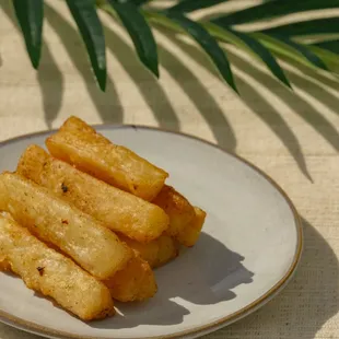 jerk yuca fries