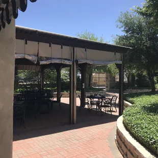 Additional sitting area with tv