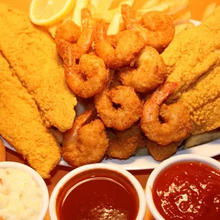 mussels, oysters, shellfish, oysters and mussels, food
