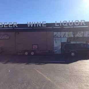 JR's Liquor, Wine & Beer