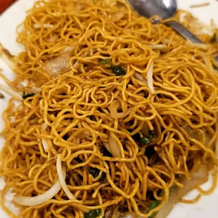 Fried egg noodles