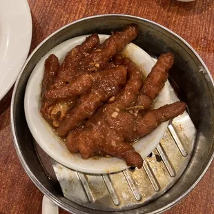 Chicken feet with black bean sauce