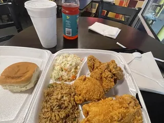 Luci's Chicken -N- Rice