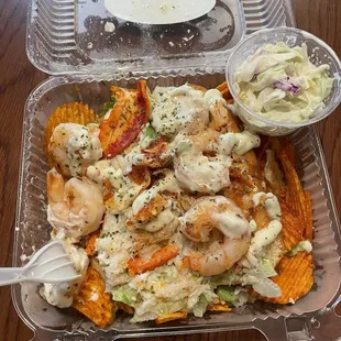 Look at all that seafood. Yes, there is a roll in there.