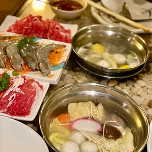 Different view of the mini hotpot in use.