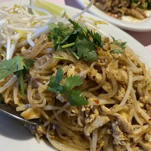 Country Pad Thai