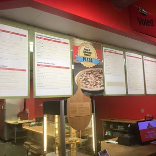 So many pizzas, sandwiches and salads!