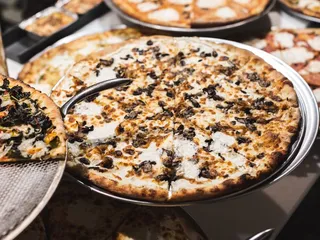 Saint Pizza