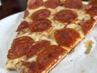 Rivoli Pizza II