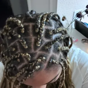 J&apos;s &quot;expert&quot; parting