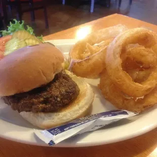 Great Burger and Onion Ringd