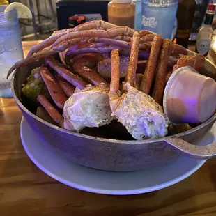Seafood boil for 2! yum.