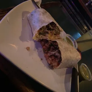 Carnitas burrito