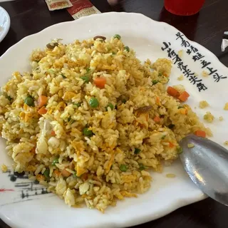 Shrimp and Pineapple Fried Rice