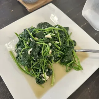 Sauteed Spinach with Garlic