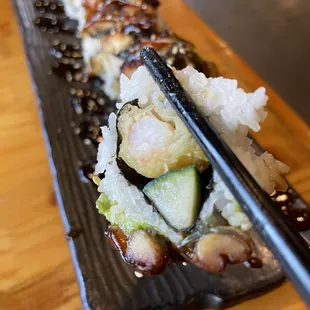 Caterpiller Roll