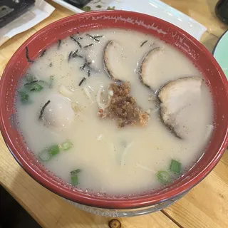 Bacon Bit Tonkotsu Ramen