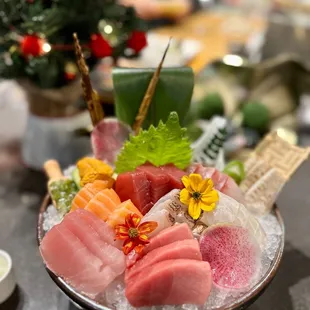 Deluxe sashimi