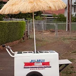 Ju-Mui Ice Cream Cart