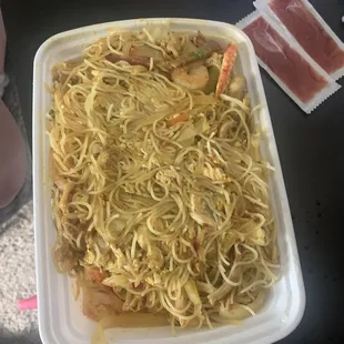 28A. Singapore Mein Fun