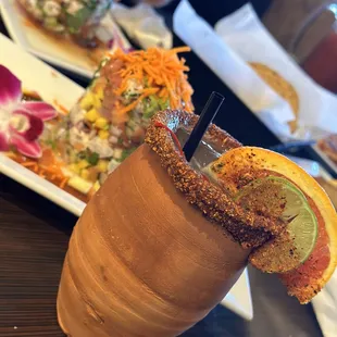 a close up of a margarita