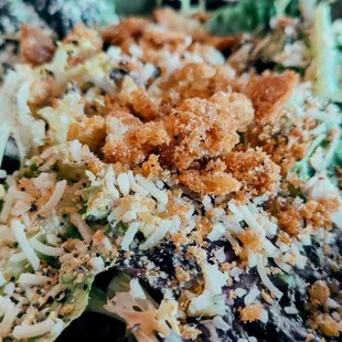 Spicy Caesar salad was not spicy to me, but I love spicy food. I believe the spice came from Tabasco sauce. Tasty and a nice portion for $9.