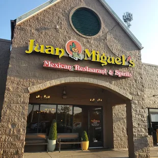 H T T T ... &quot;Happy Tasty Taco Tuesday!&quot;  Excited to see the new addition in the restaurant.  8/10/2021