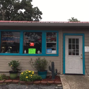 Closed after we called!!!