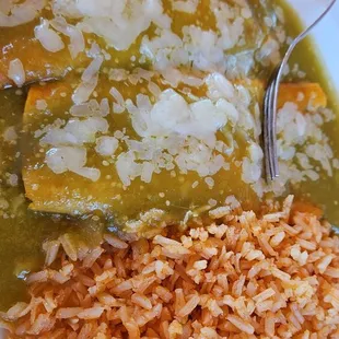 Cheese enchiladas with verde sauce