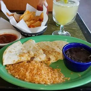 Shrimp quesadilla with rice and black beans w/a Margarita!