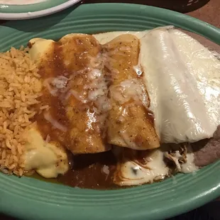 Priscilla&apos;s Combo Enchiladas