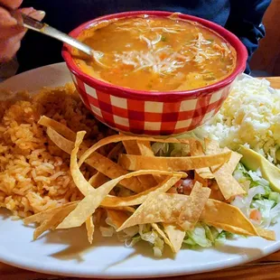a plate of mexican food