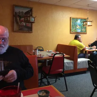 Clean and nicely decorated with Hispanic music