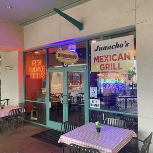 Restaurant front