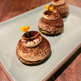 Tiramisu Puffs