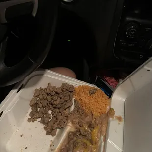This is the carne asada plate ??? Almost 15$ per plate just for it to be only half empty .