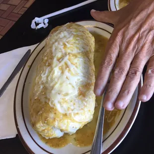 It's as big as your head!!! Wow!!!