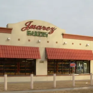 the exterior of the restaurant
