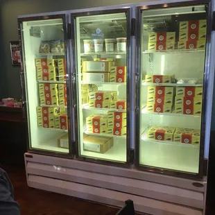 You can get full cheesecakes to take home.