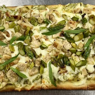 Pesto Chicken Flatbread