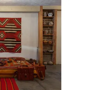 Winter Bedroom, part of the Block visit.  Photo © 2020 Judd Foundation