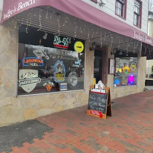 outside of a restaurant