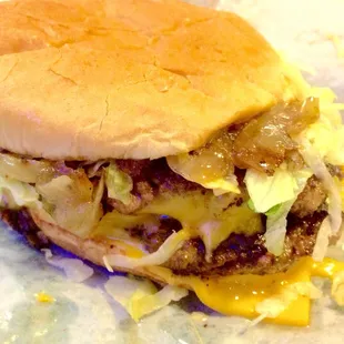 Double Cheeseburger (plus grilled onions)