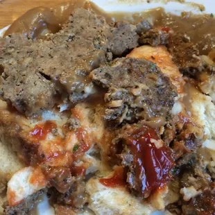 Meatloaf sandwich that had no flavor except for the ketchup I added. Gravy overload. Yuck.