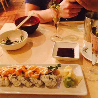 Spicy Scallop Roll