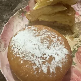 My delicious breakfast!.....